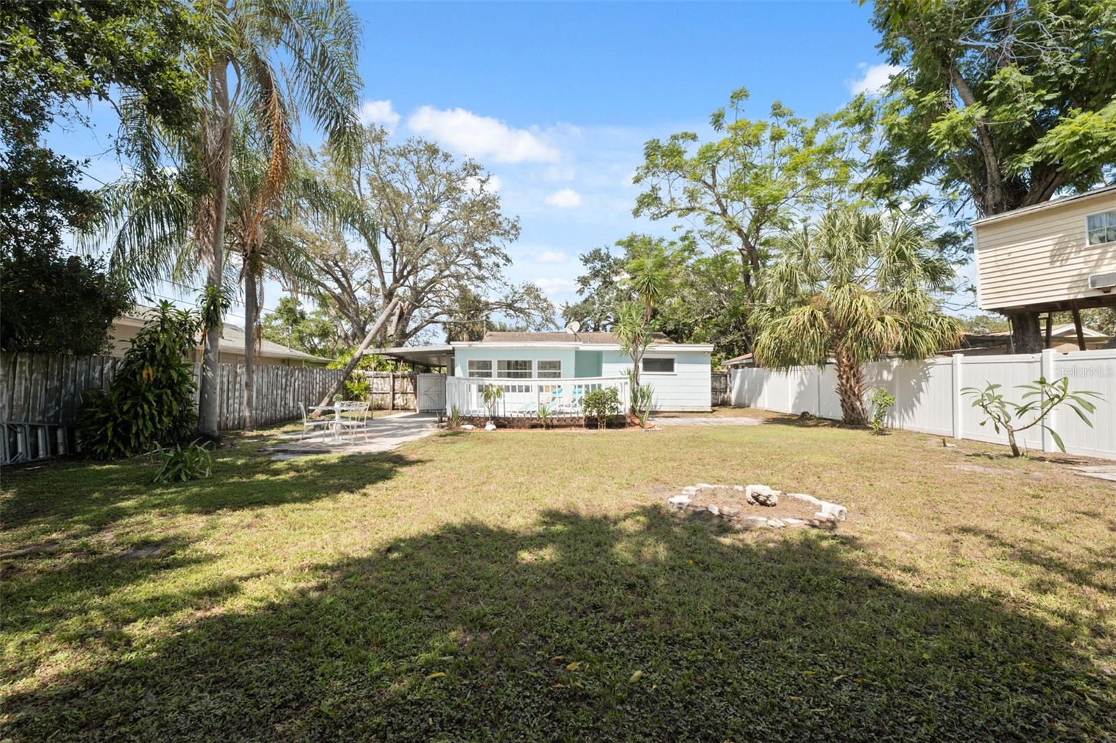 3918 W FIG ST, TAMPA, FL — photo 29