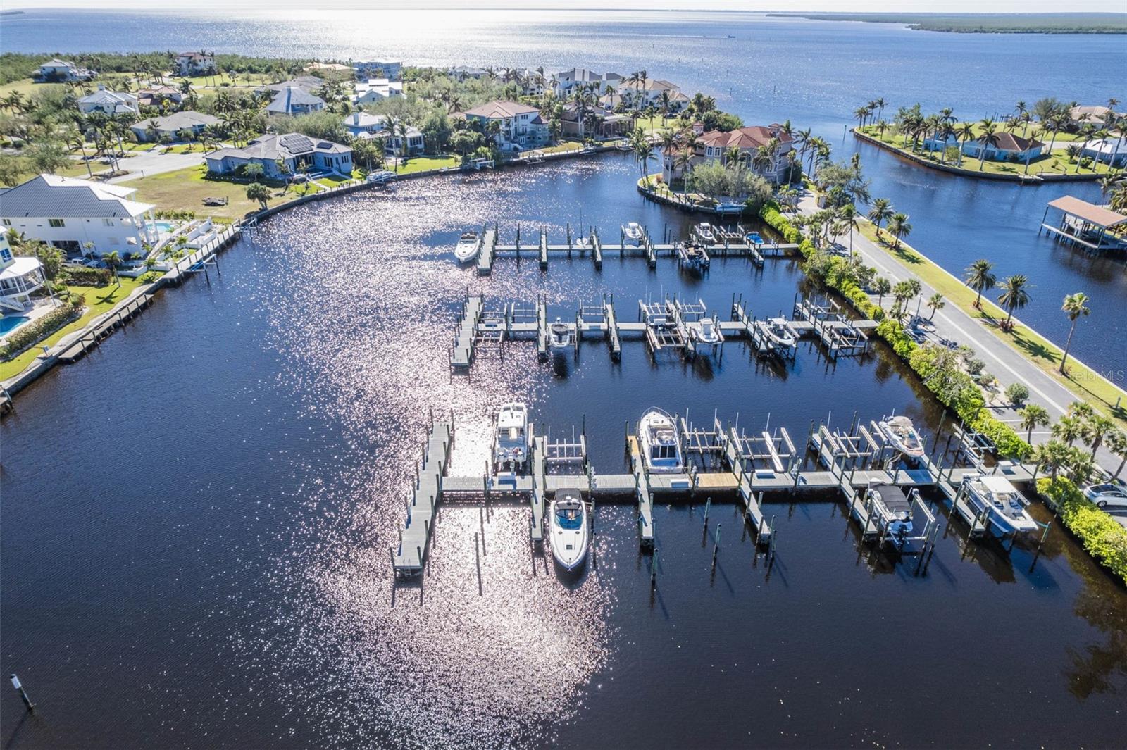 4630 GRASSY POINT BLVD, PORT CHARLOTTE, FL — photo 22