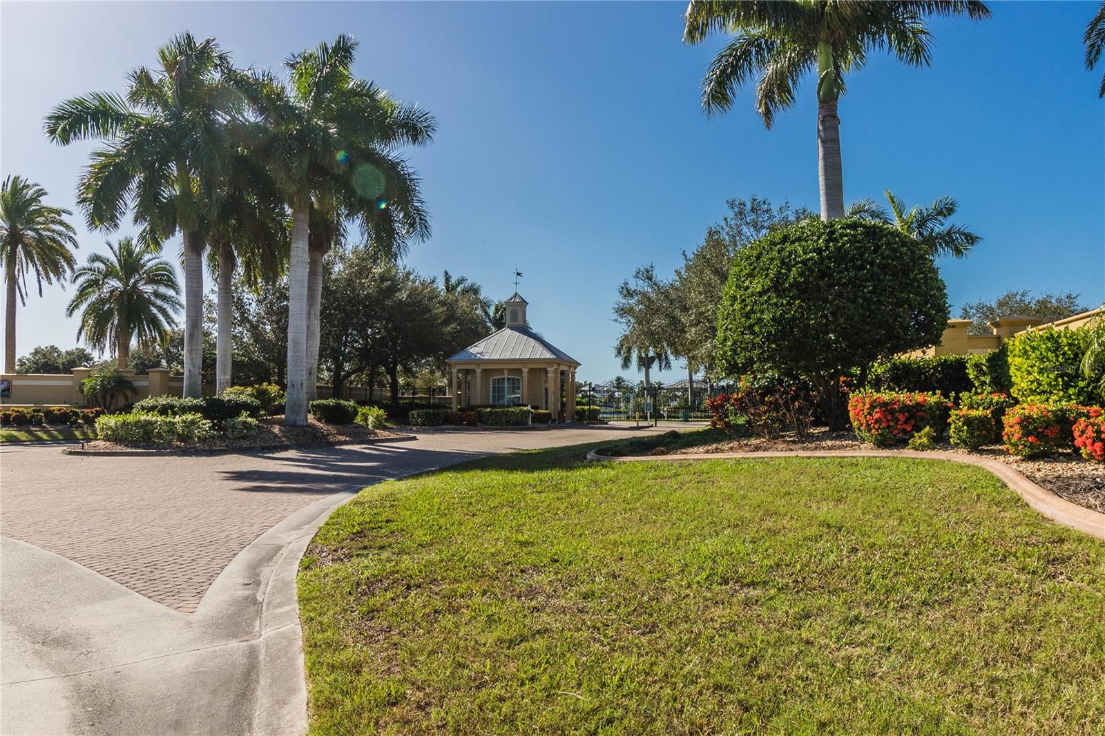 4630 GRASSY POINT BLVD, PORT CHARLOTTE, FL — photo 35