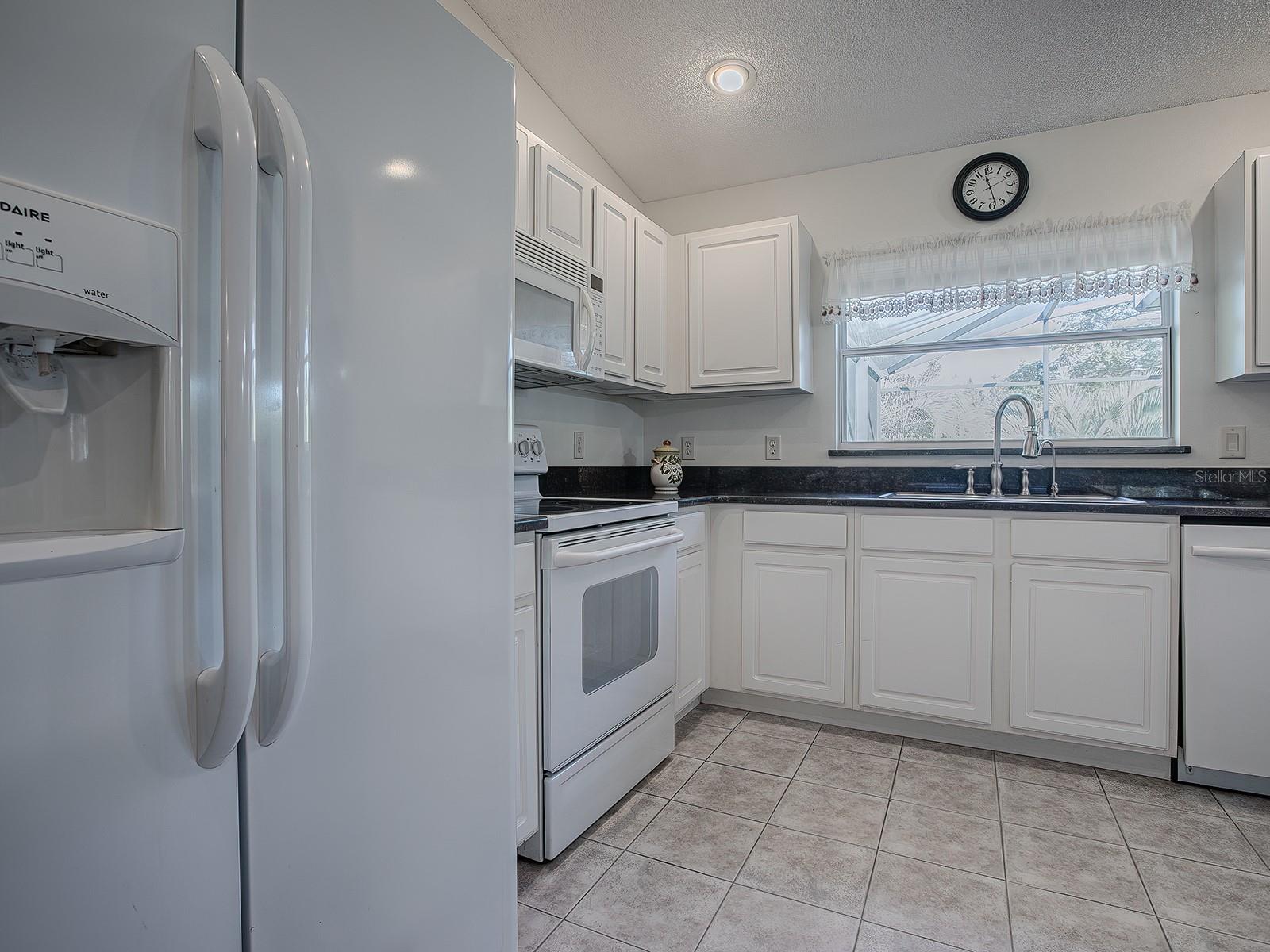 33236 GRAND CYPRESS WAY, LEESBURG, FL — photo 34