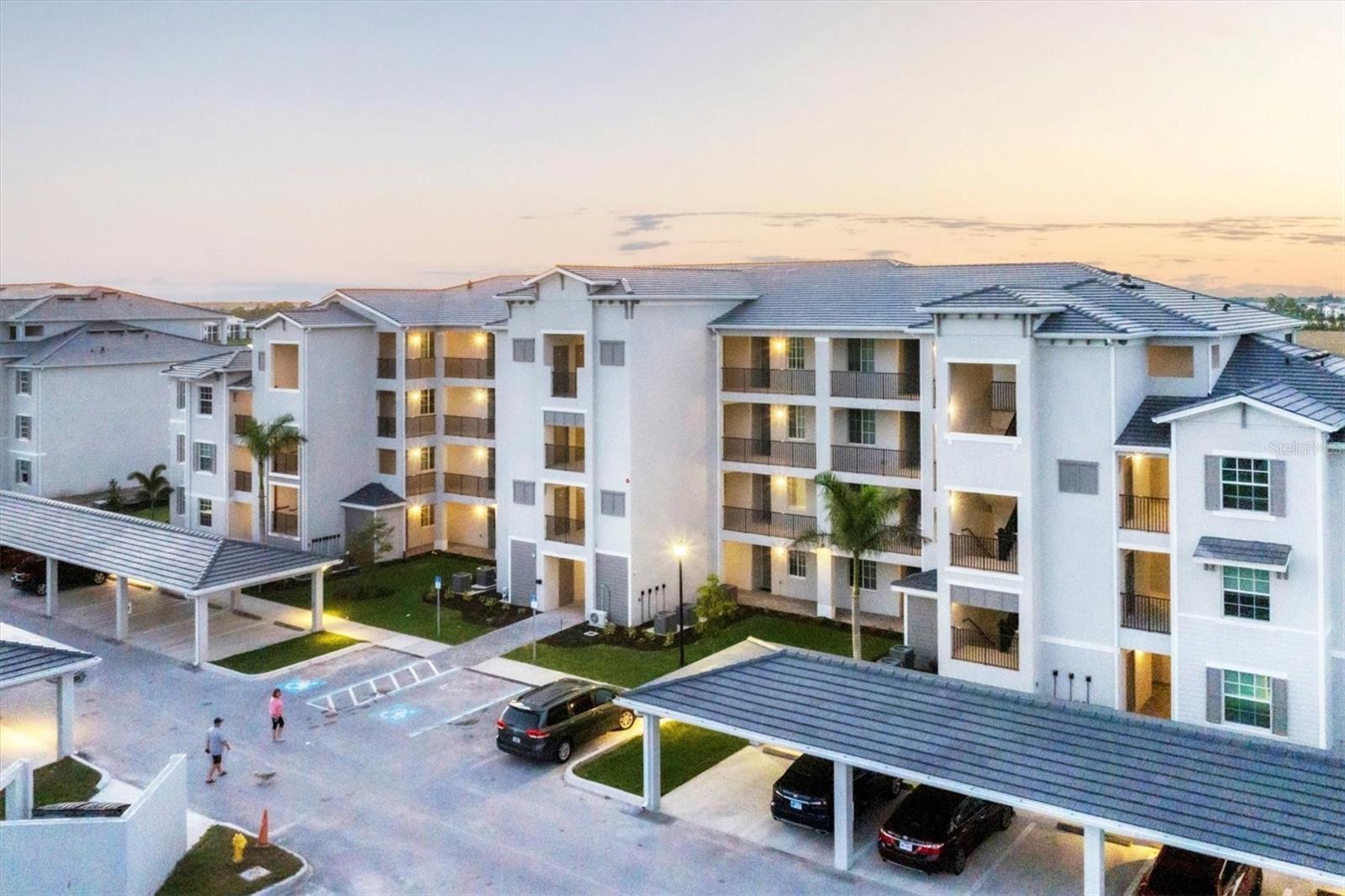 17565 OPAL SAND DR #208, VENICE, FL