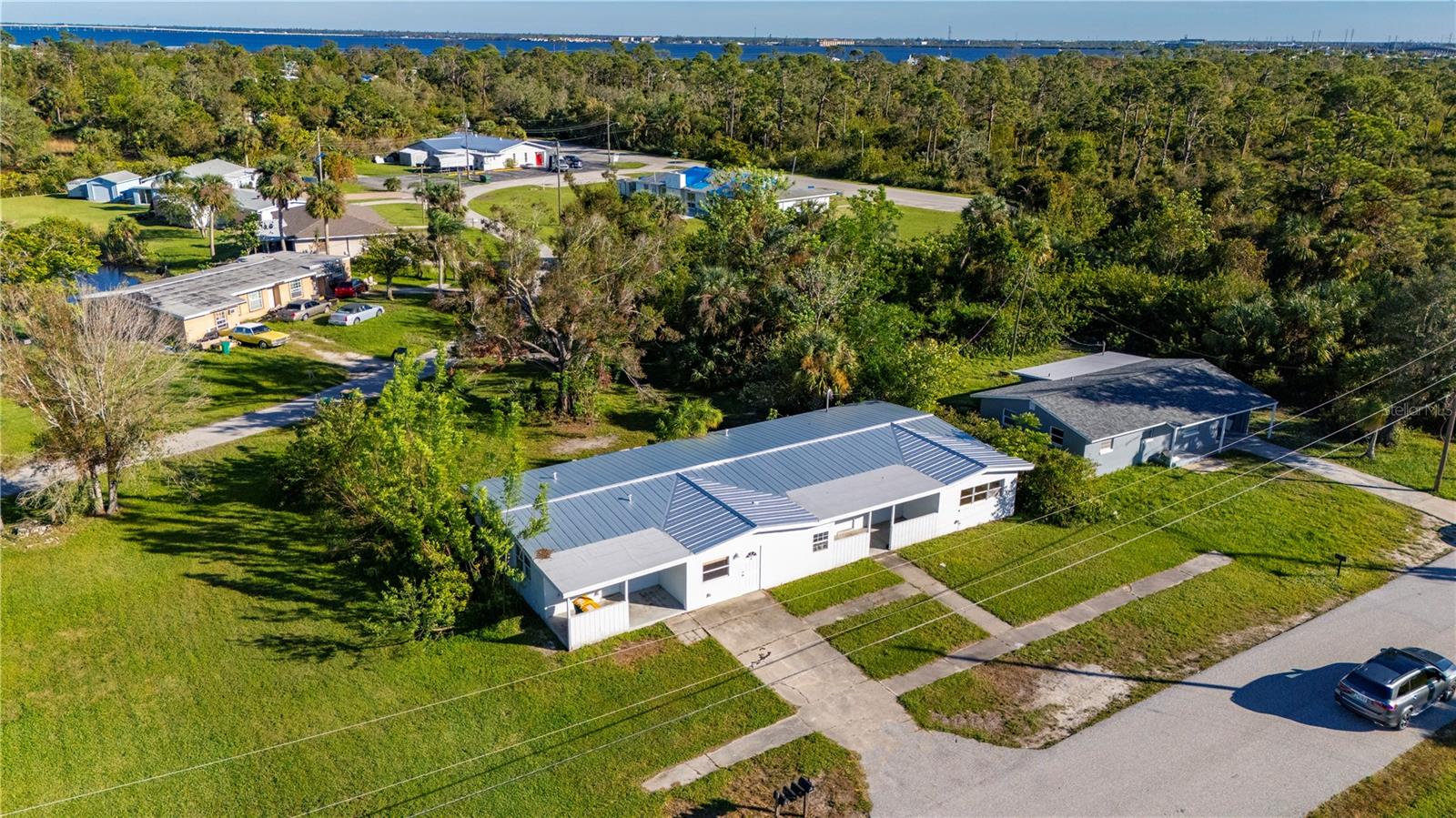 4362 PINNACLE ST, PUNTA GORDA, FL — photo 2