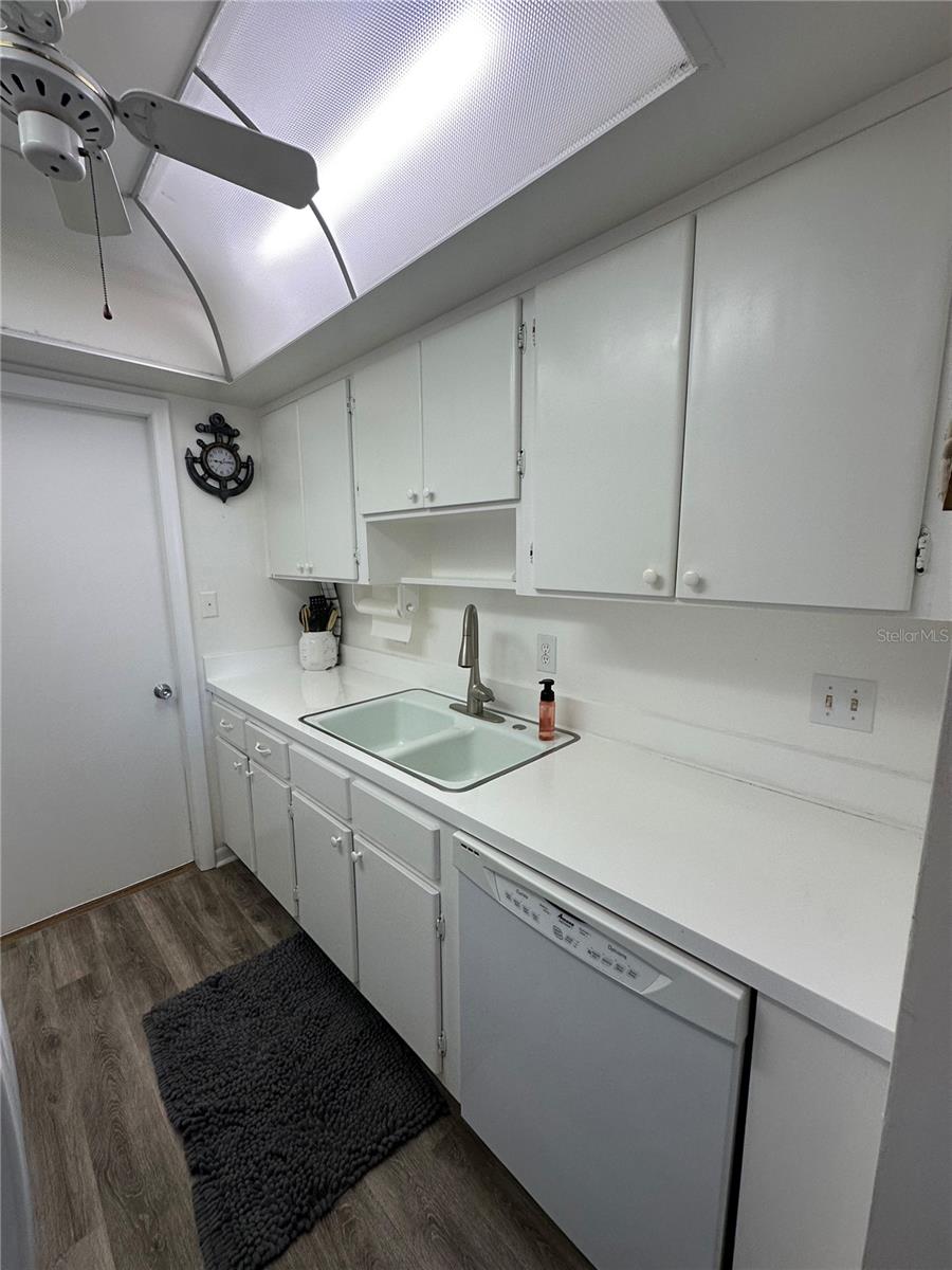 3806 GULF OF MEXICO DR #C202, LONGBOAT KEY, FL — photo 29