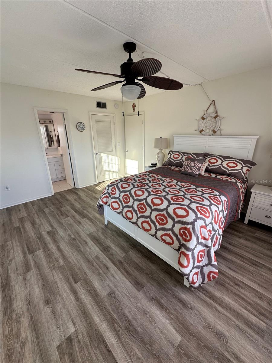 3806 GULF OF MEXICO DR #C202, LONGBOAT KEY, FL — photo 47