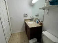 210 MAJORS LN #A — photo 32
