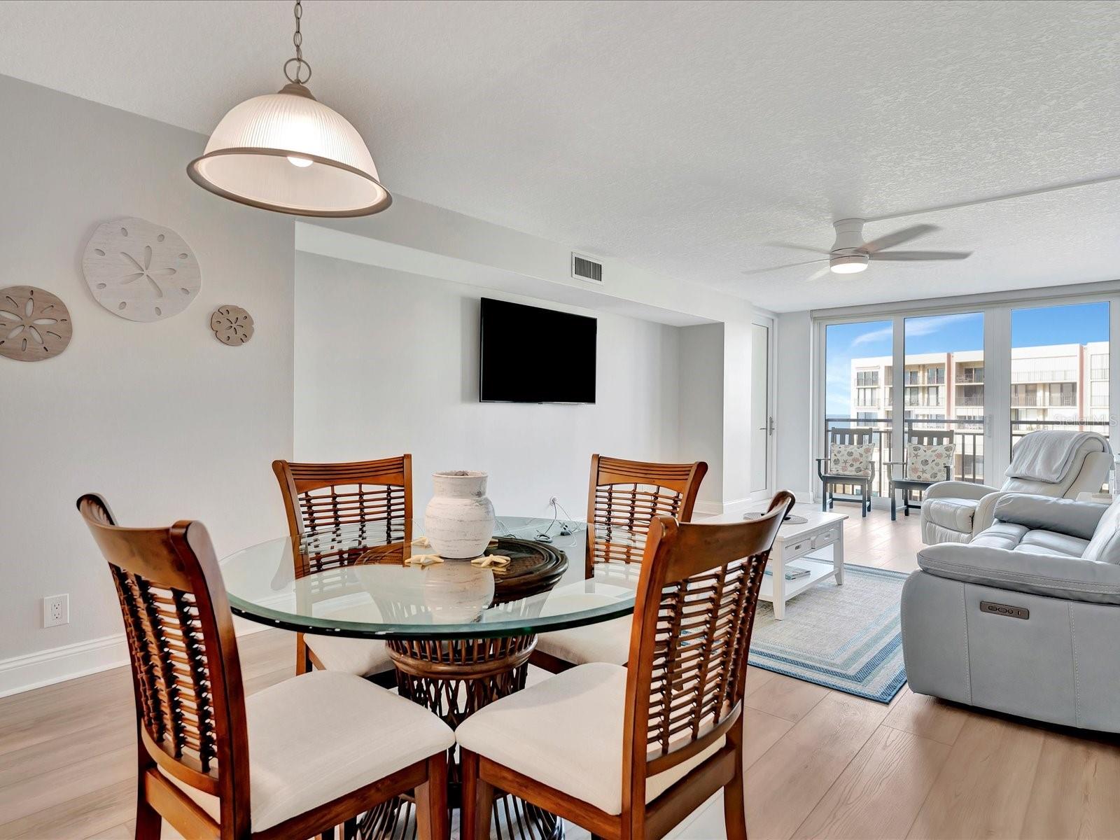 1430 GULF BLVD #612, CLEARWATER BEACH, FL — photo 23