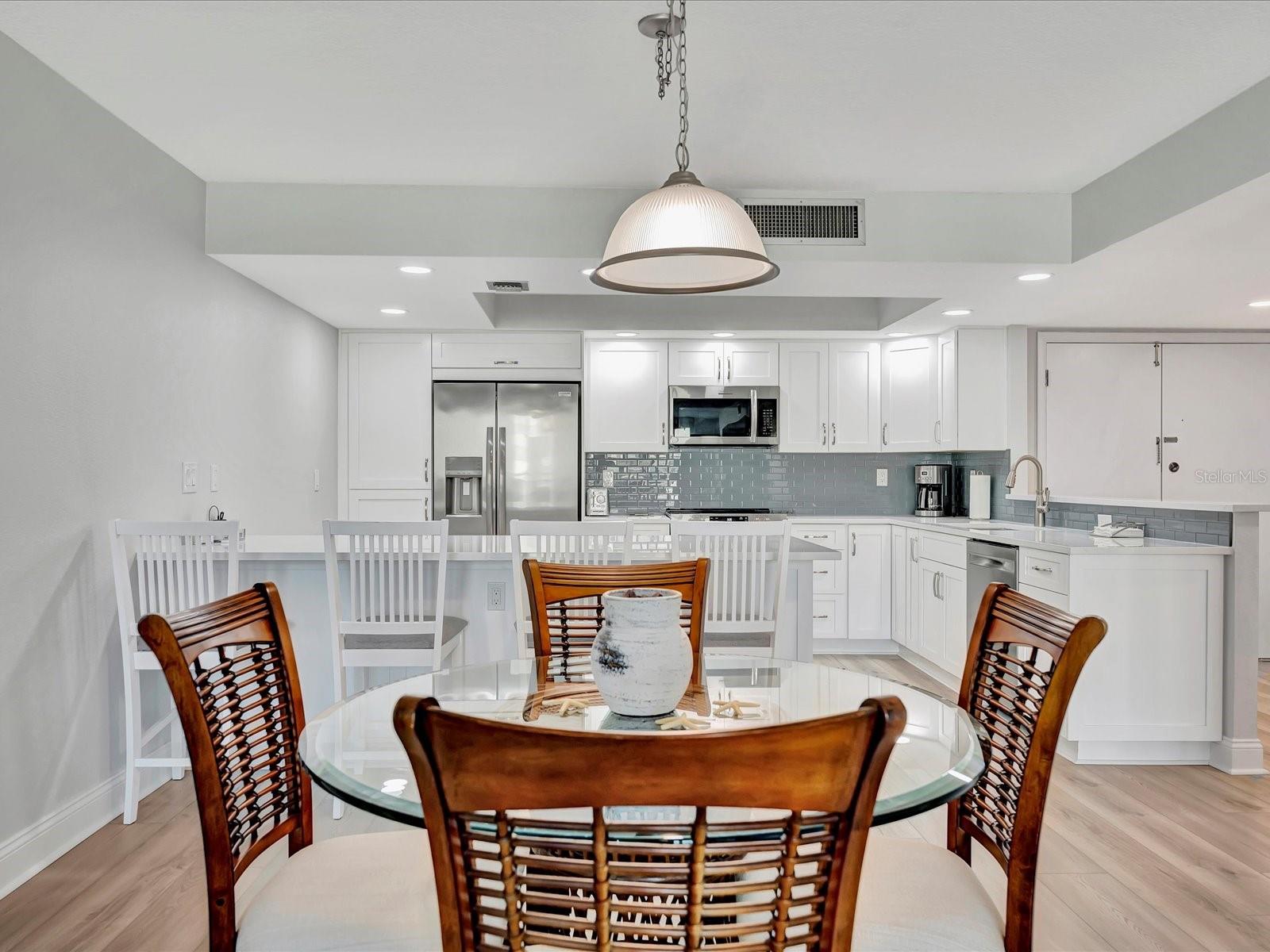 1430 GULF BLVD #612, CLEARWATER BEACH, FL — photo 37