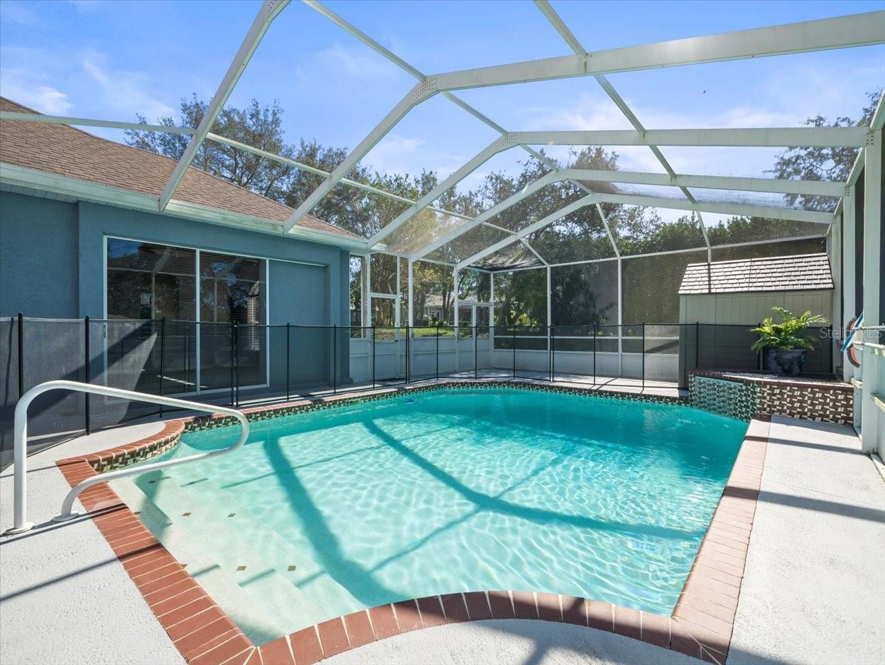10307 RIDGE TOP LOOP, WEEKI WACHEE, FL — photo 45