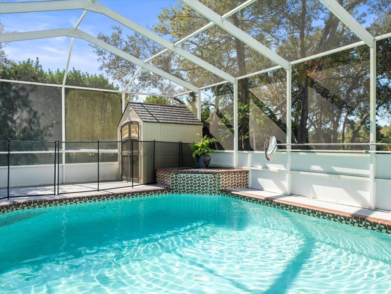 10307 RIDGE TOP LOOP, WEEKI WACHEE, FL — photo 46
