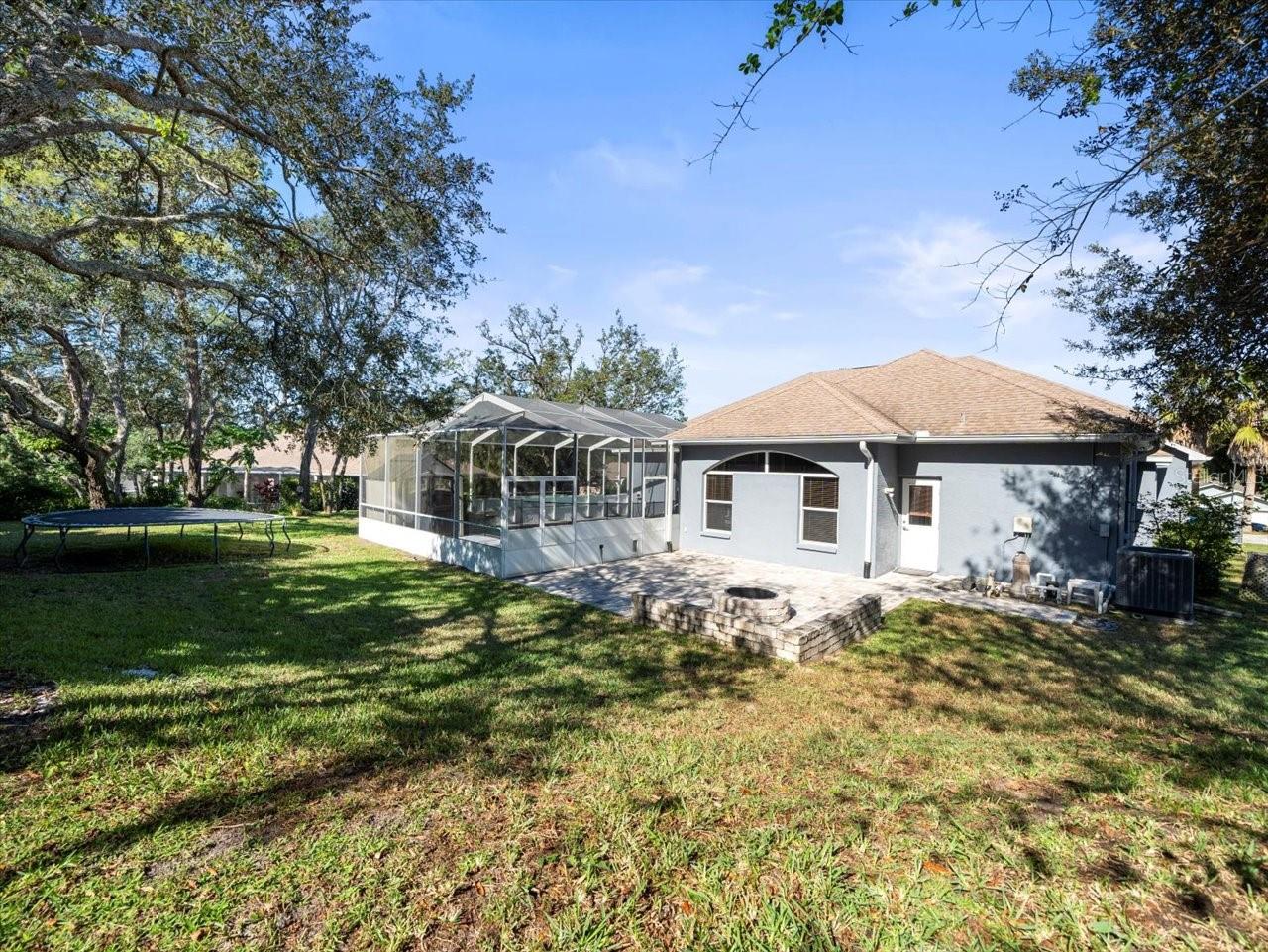 10307 RIDGE TOP LOOP, WEEKI WACHEE, FL — photo 49