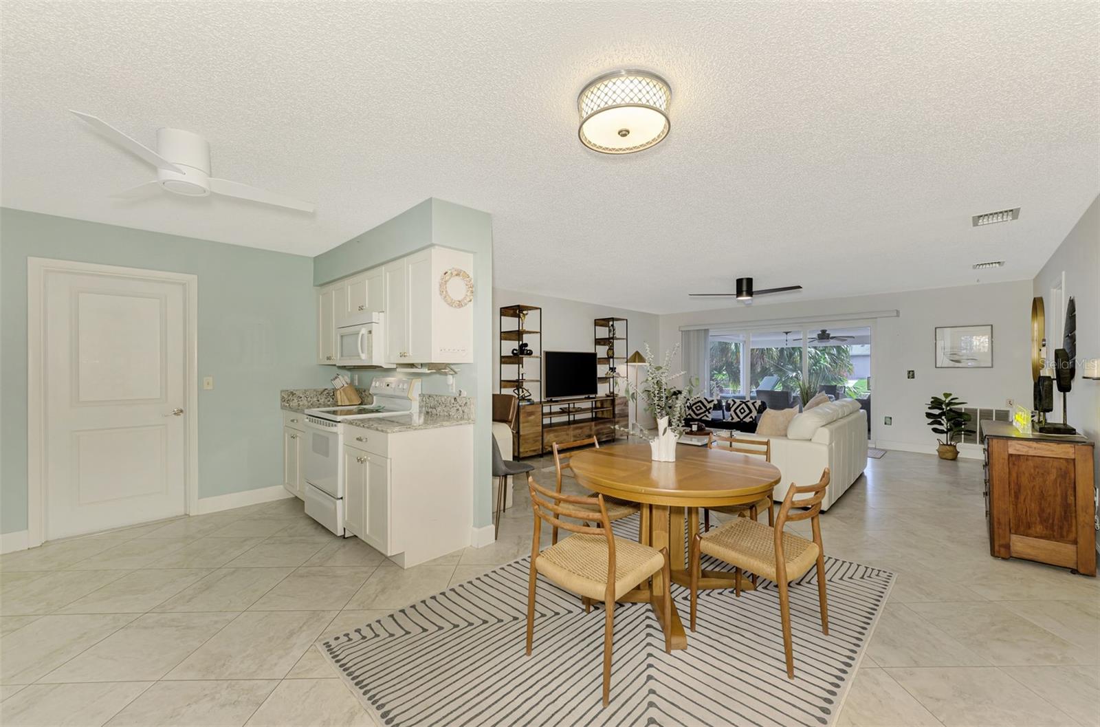 2643 LEAR RD, ENGLEWOOD, FL — photo 3