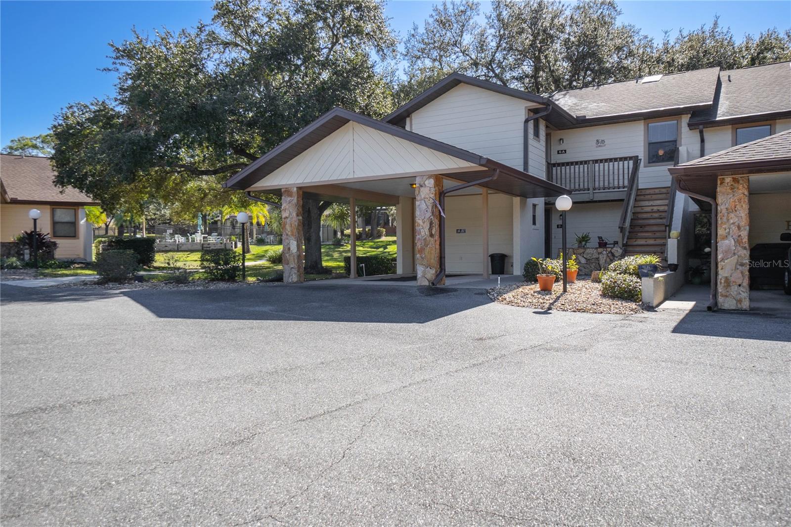 240 E GLASSBORO CT #4A, HERNANDO, FL