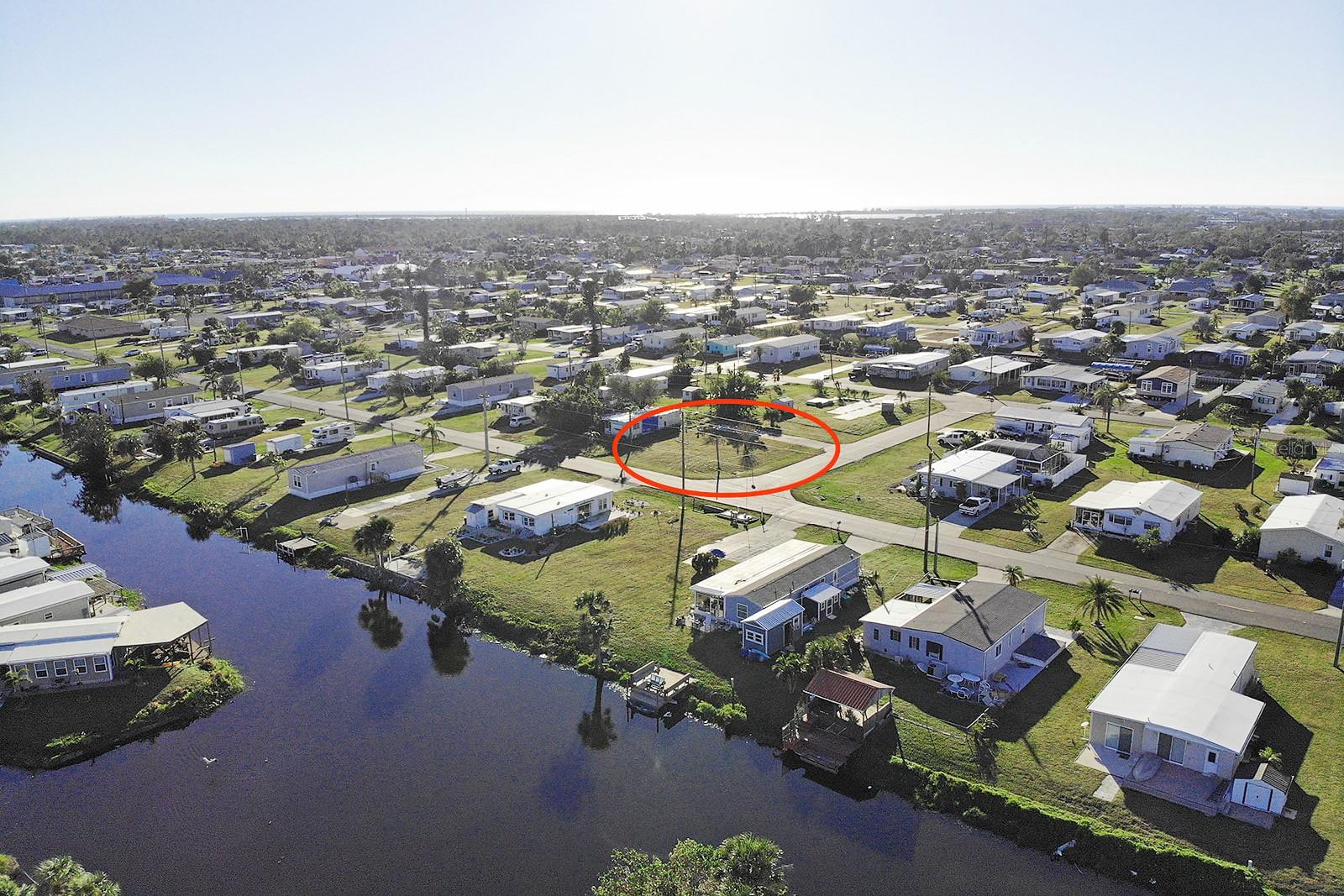 1384 FLAMINGO DR, ENGLEWOOD, FL