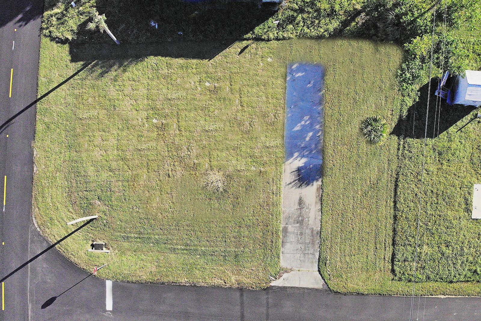 1384 FLAMINGO DR, ENGLEWOOD, FL — photo 3