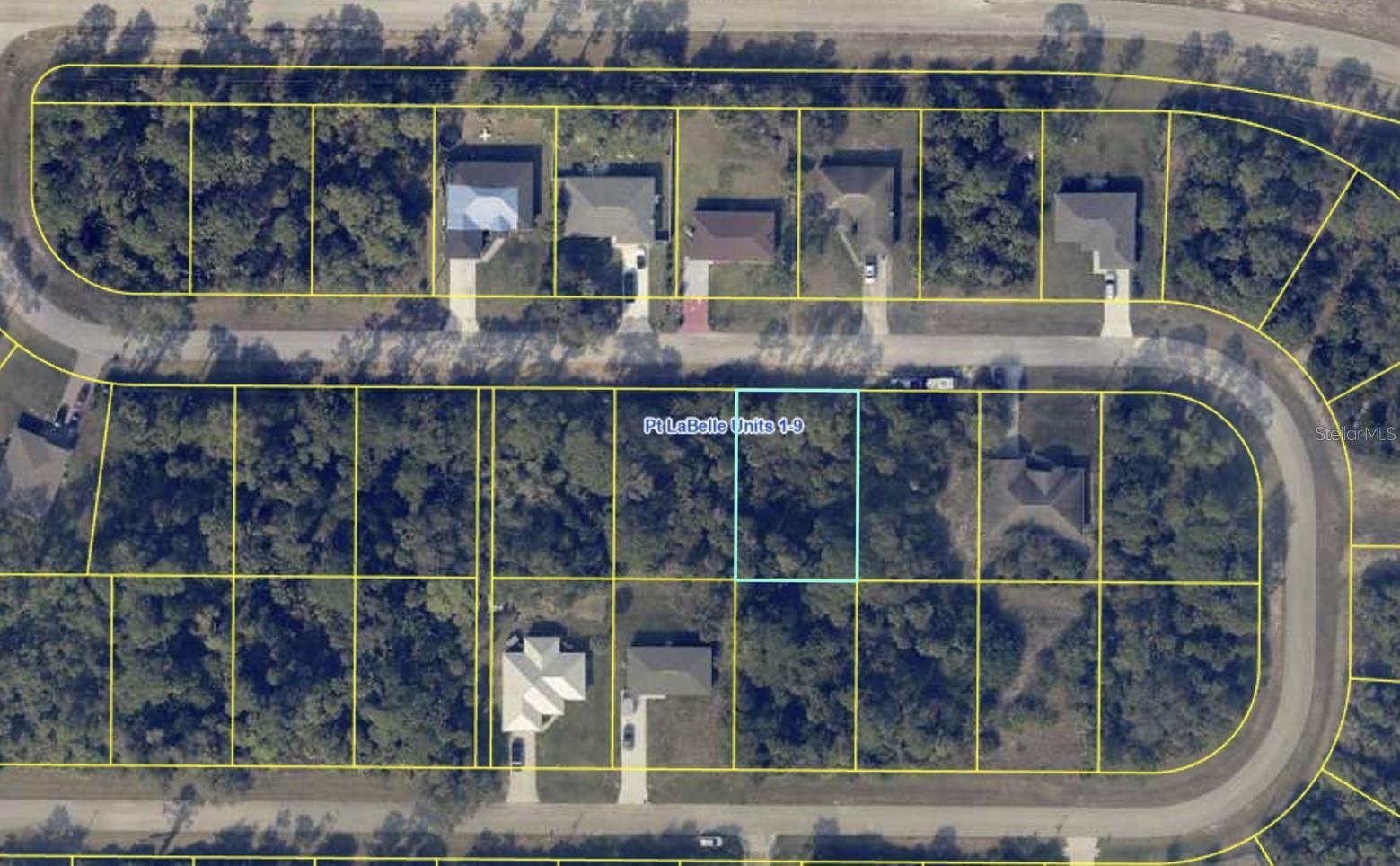 8042 WINDSWEPT CIR, LABELLE, FL