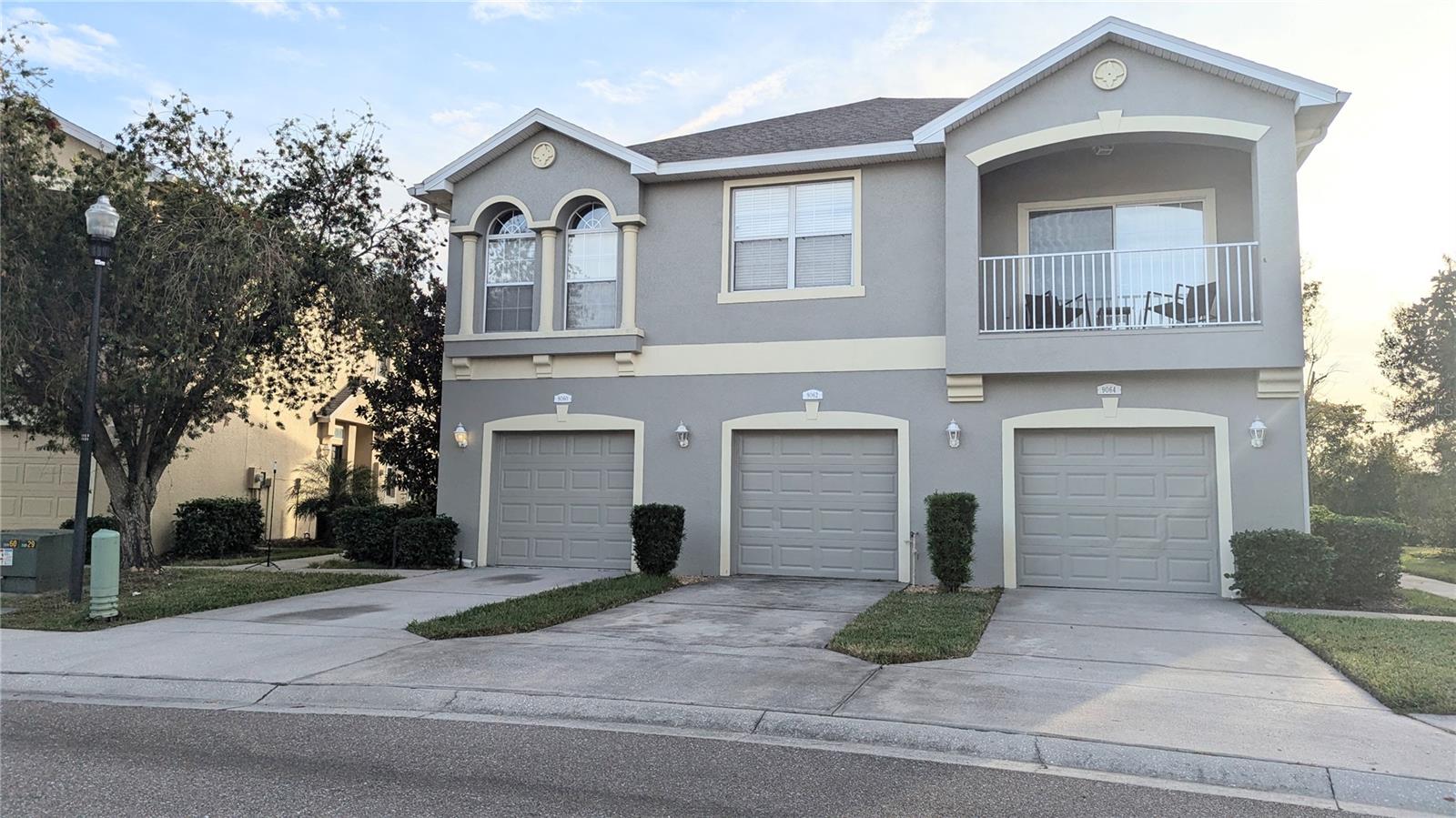 9060 MOONLIT MEADOWS LOOP, RIVERVIEW, FL — photo 2