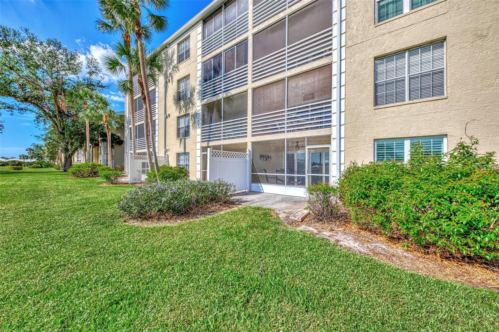 917 WEXFORD BLVD #917, VENICE, FL — photo 82