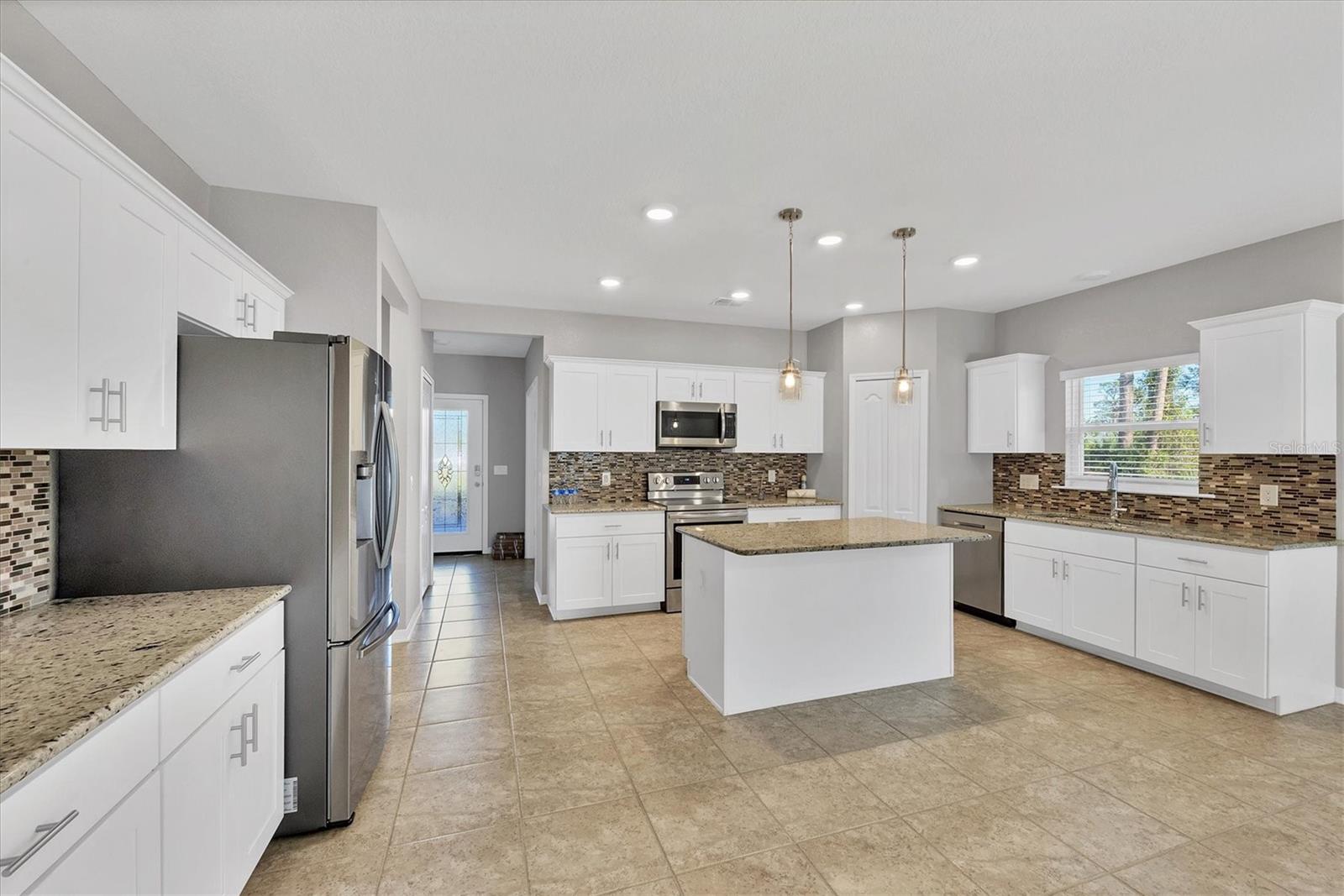 2179 W PRICE BLVD, NORTH PORT, FL — photo 9