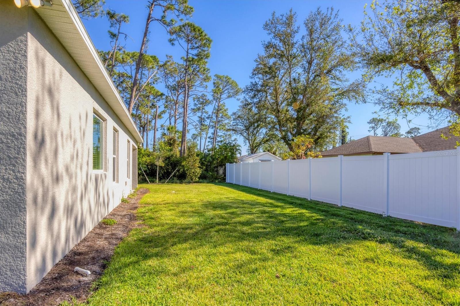 2179 W PRICE BLVD, NORTH PORT, FL — photo 65