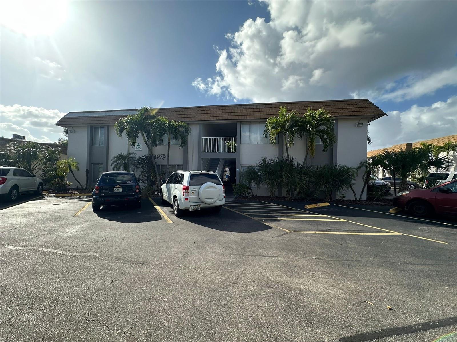 1830 MARAVILLA AVE #413, FORT MYERS, FL — photo 82