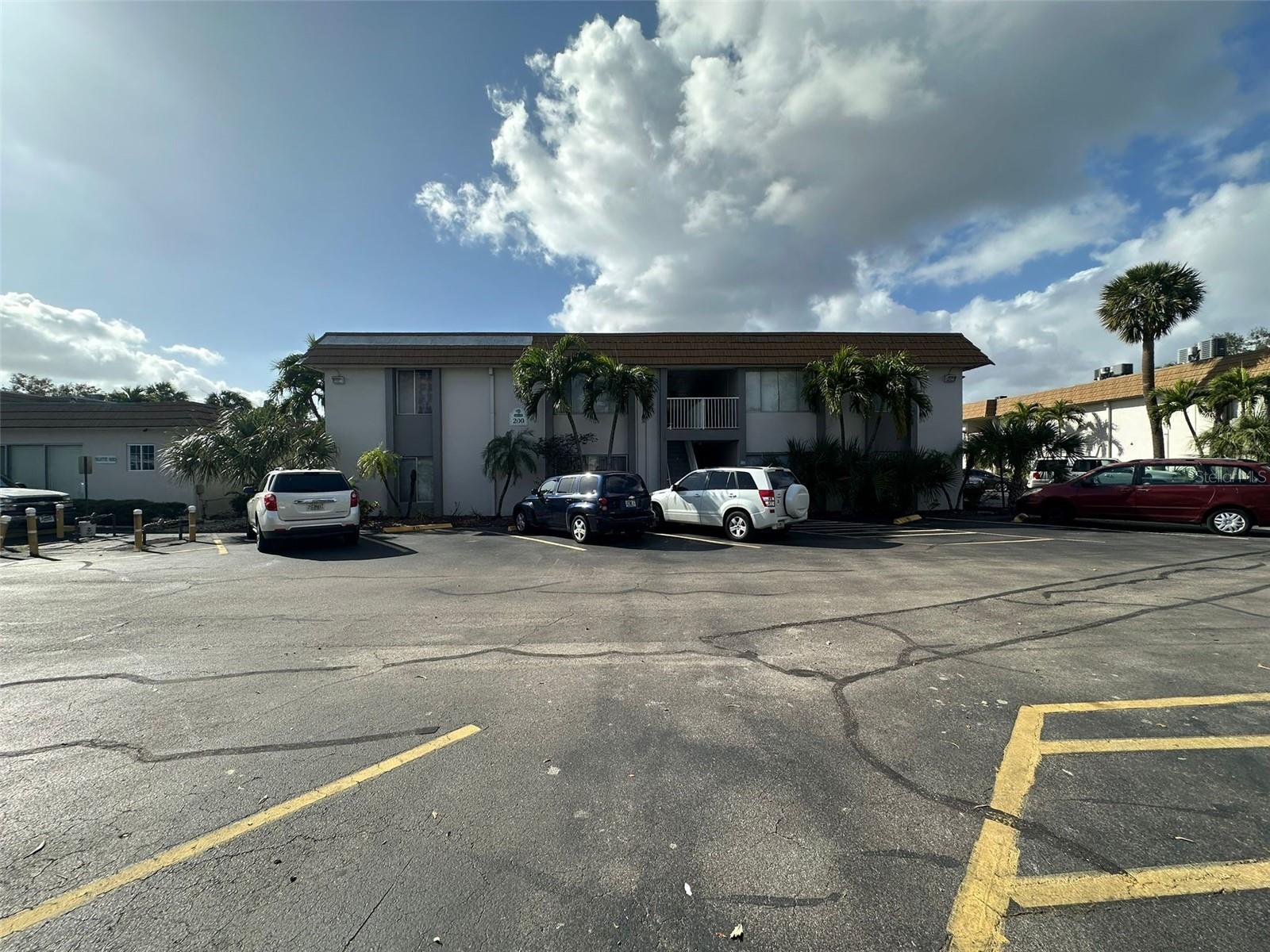 1830 MARAVILLA AVE #413, FORT MYERS, FL — photo 86