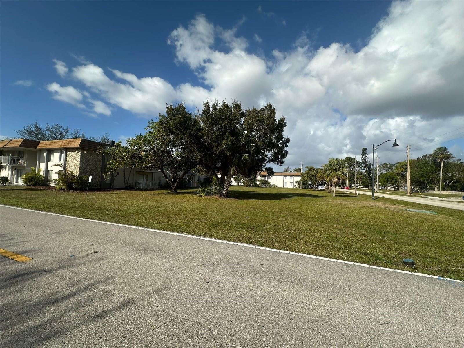 1830 MARAVILLA AVE #413, FORT MYERS, FL — photo 109