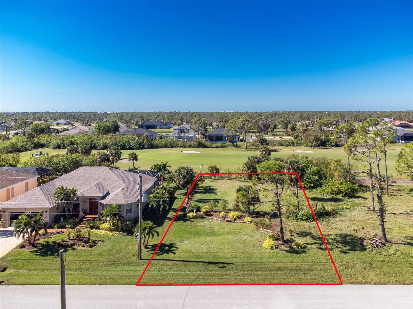 8 PINE VALLEY PL, ROTONDA WEST, FL — photo 3