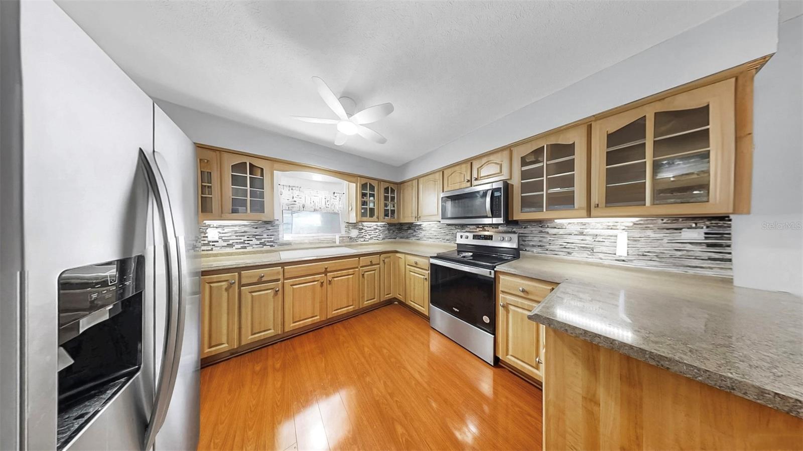 38919 3RD AVE, ZEPHYRHILLS, FL — photo 9