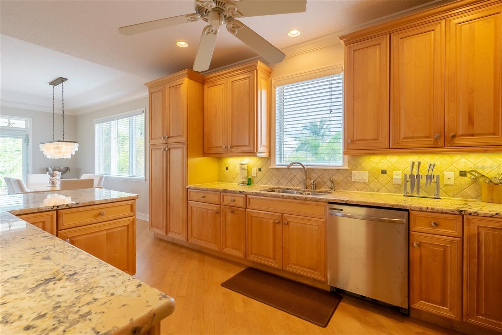 796 JACARANDA RD, ANNA MARIA, FL — photo 12