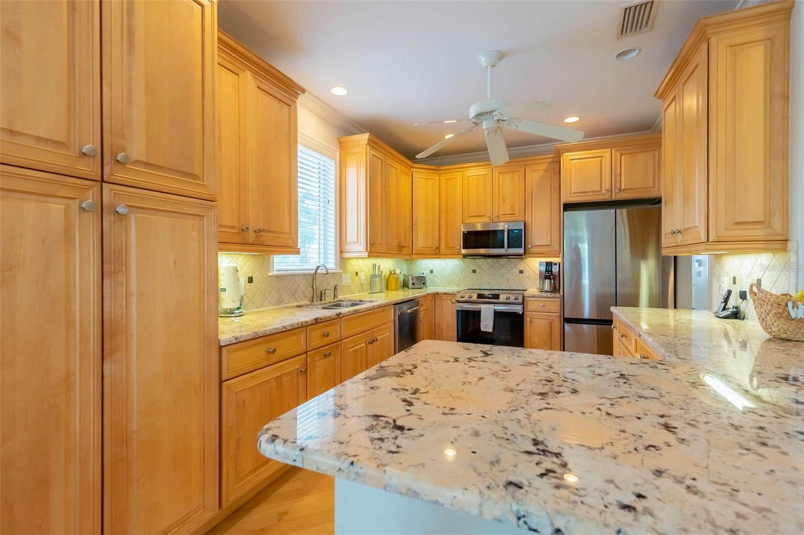796 JACARANDA RD, ANNA MARIA, FL — photo 15