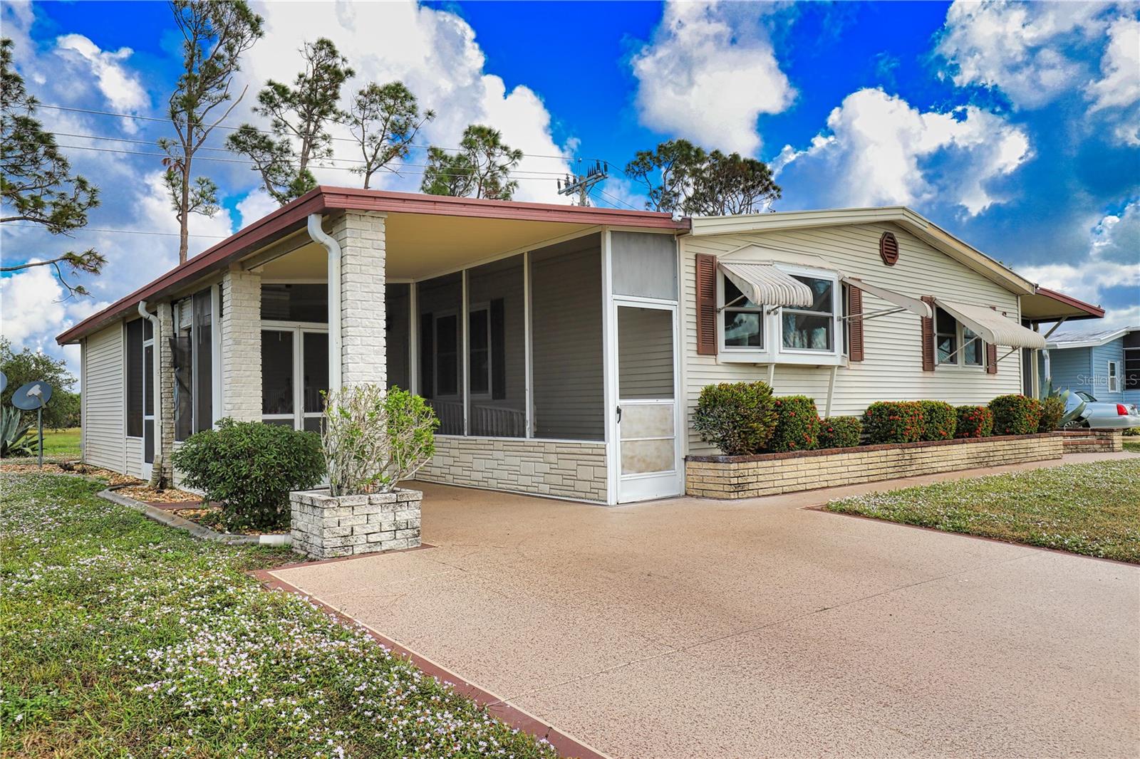 666 ALVARADO, NORTH PORT, FL — photo 2