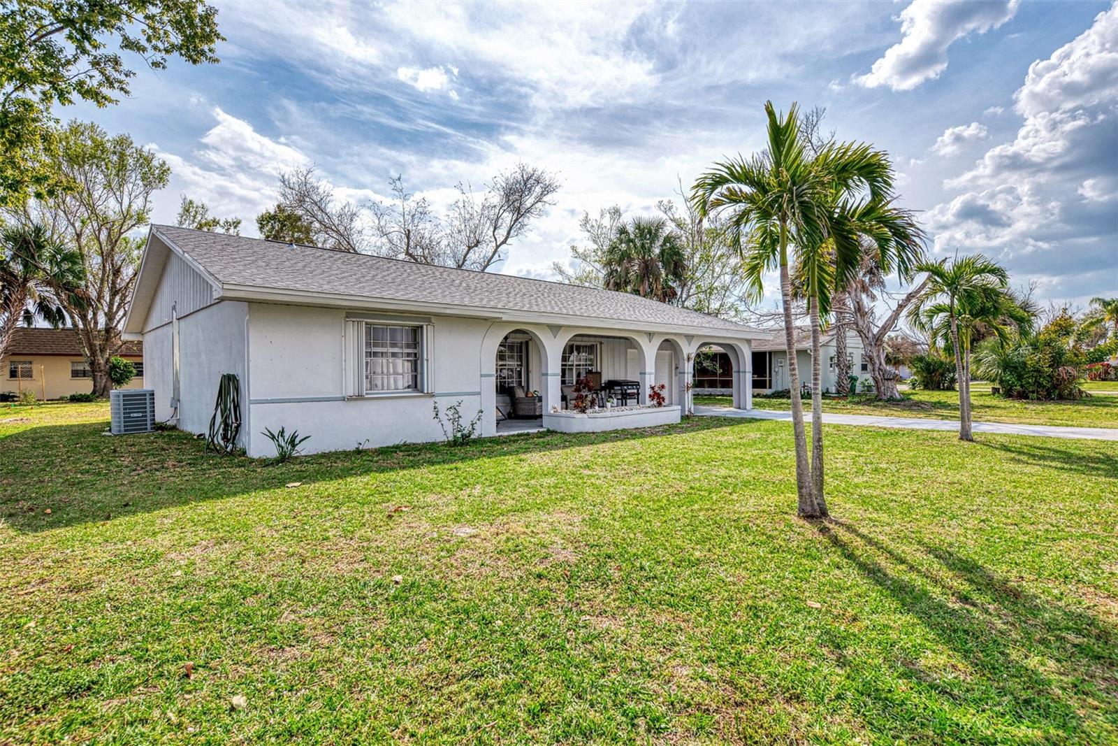 13479 NEWPORT AVE, PORT CHARLOTTE, FL — photo 2