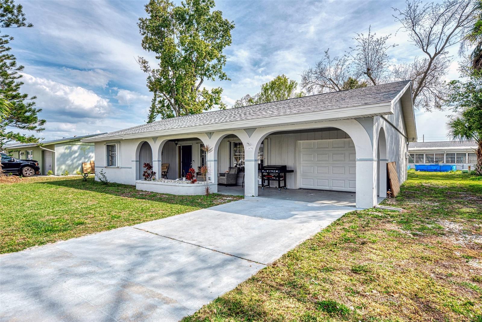 13479 NEWPORT AVE, PORT CHARLOTTE, FL — photo 3