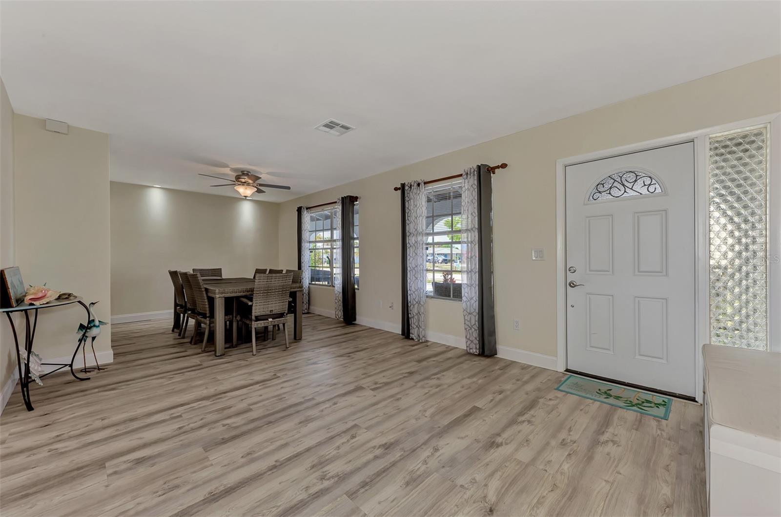 13479 NEWPORT AVE, PORT CHARLOTTE, FL — photo 8