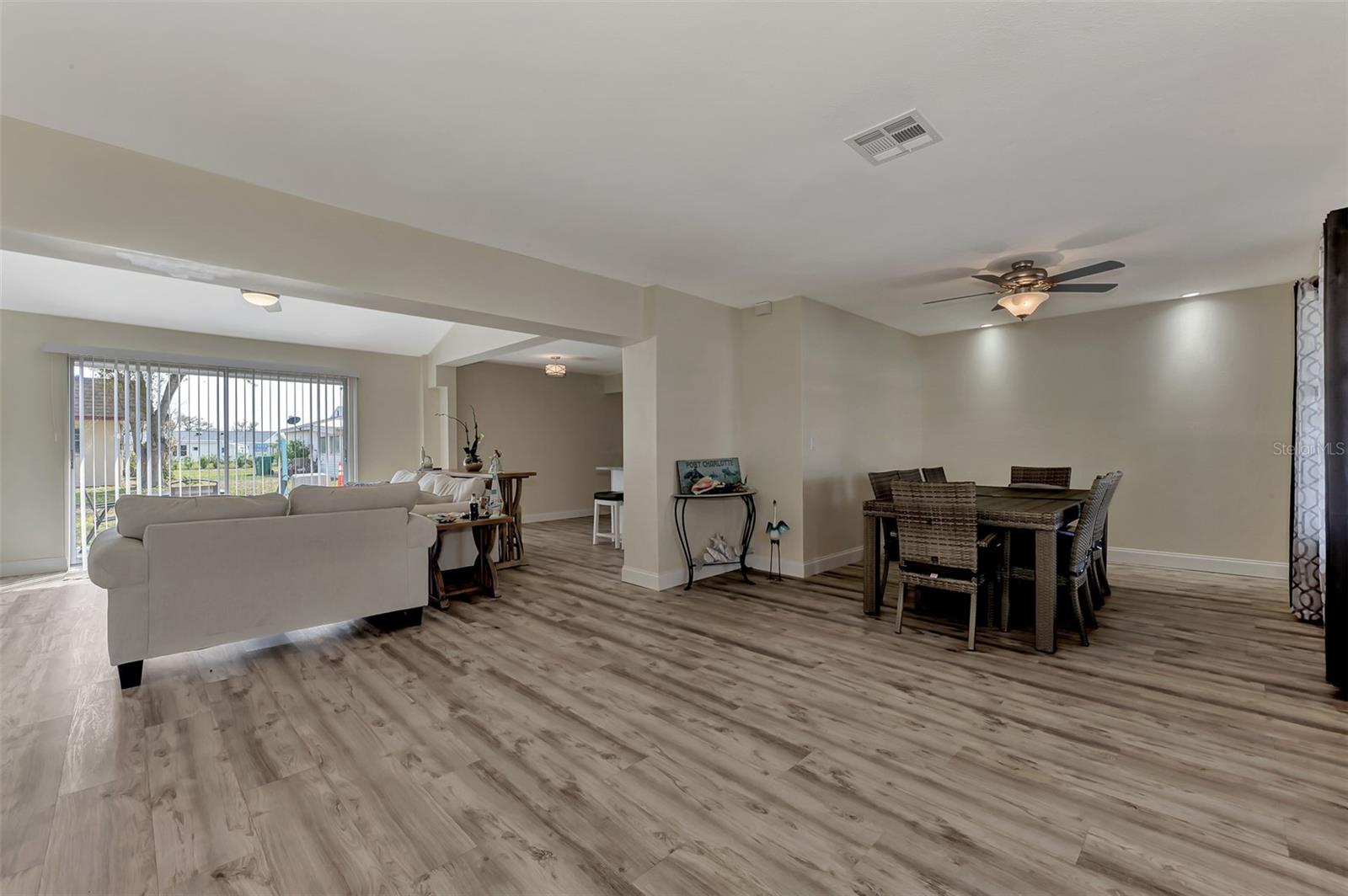 13479 NEWPORT AVE, PORT CHARLOTTE, FL — photo 9