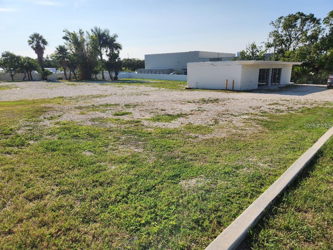 1100 S MYRTLE AVE, CLEARWATER, FL — photo 5