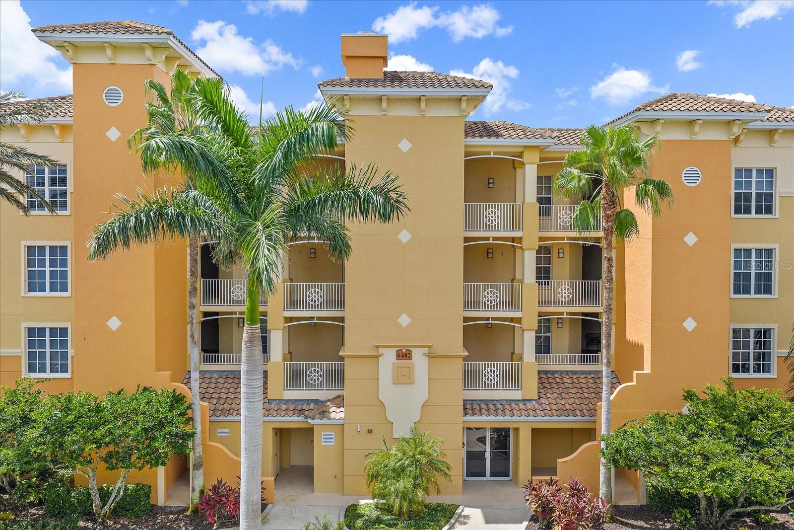 6482 WATERCREST WAY #204, LAKEWOOD RANCH, FL