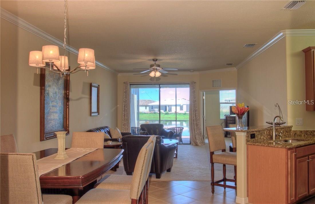6627 CANDLESTICK DR, BRADENTON, FL — photo 3