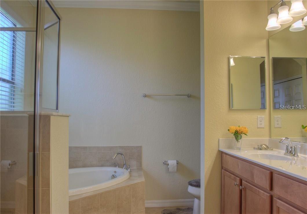 6627 CANDLESTICK DR, BRADENTON, FL — photo 17