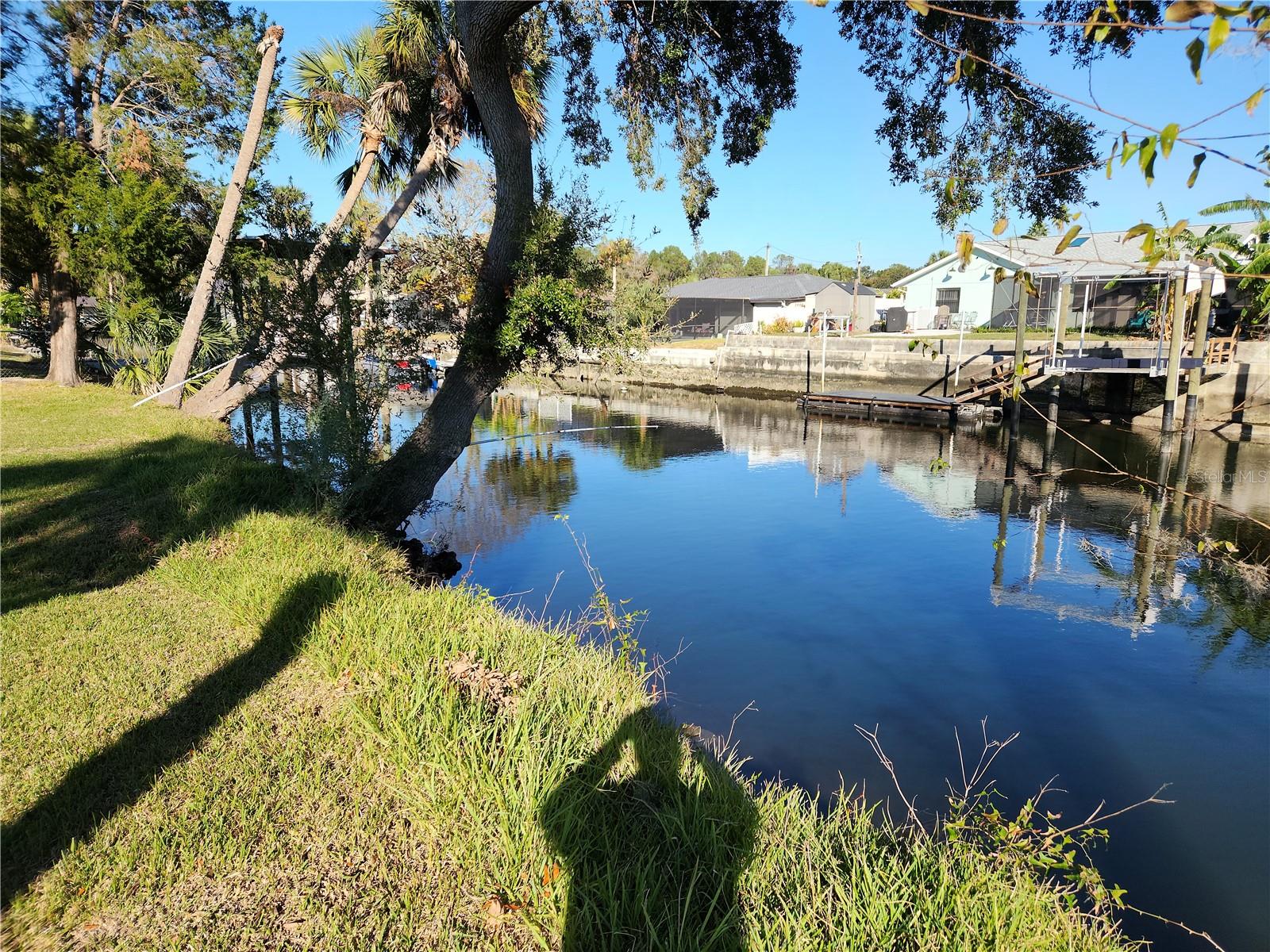 3879 N SEMINOLE PT, CRYSTAL RIVER, FL — photo 4