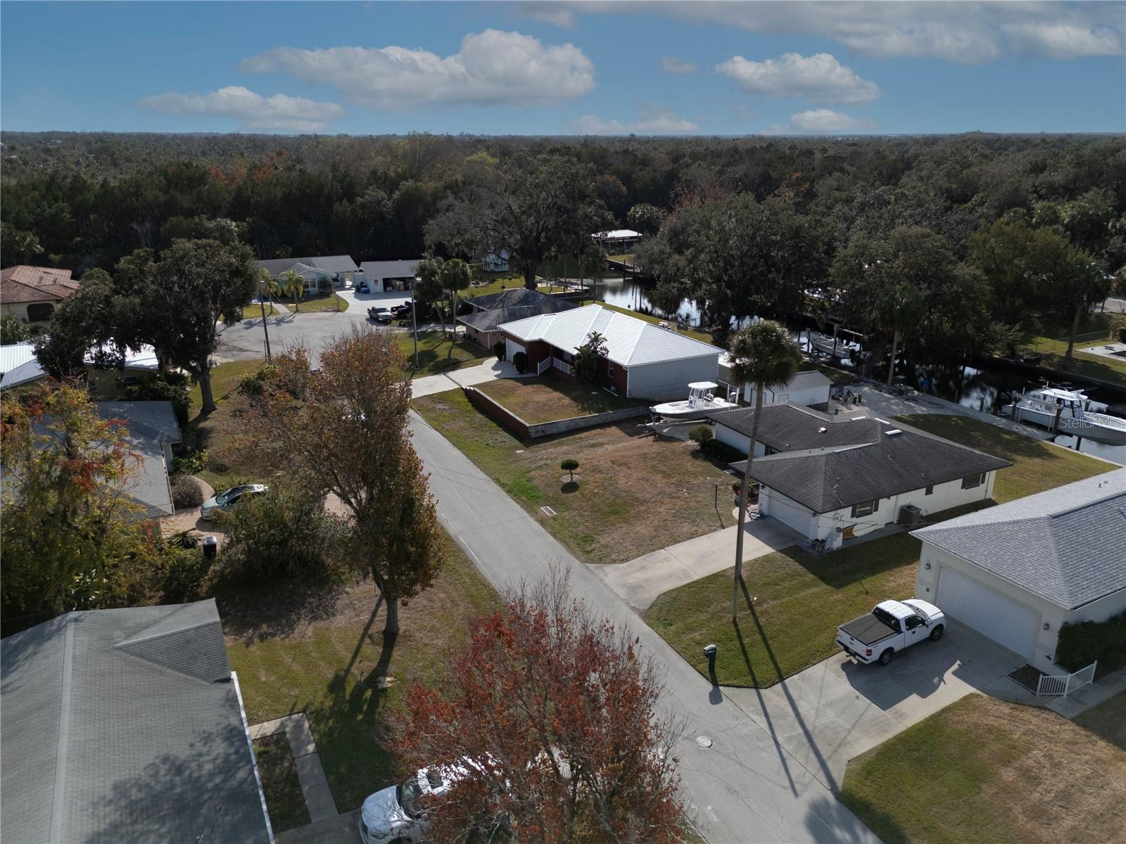3879 N SEMINOLE PT, CRYSTAL RIVER, FL — photo 6