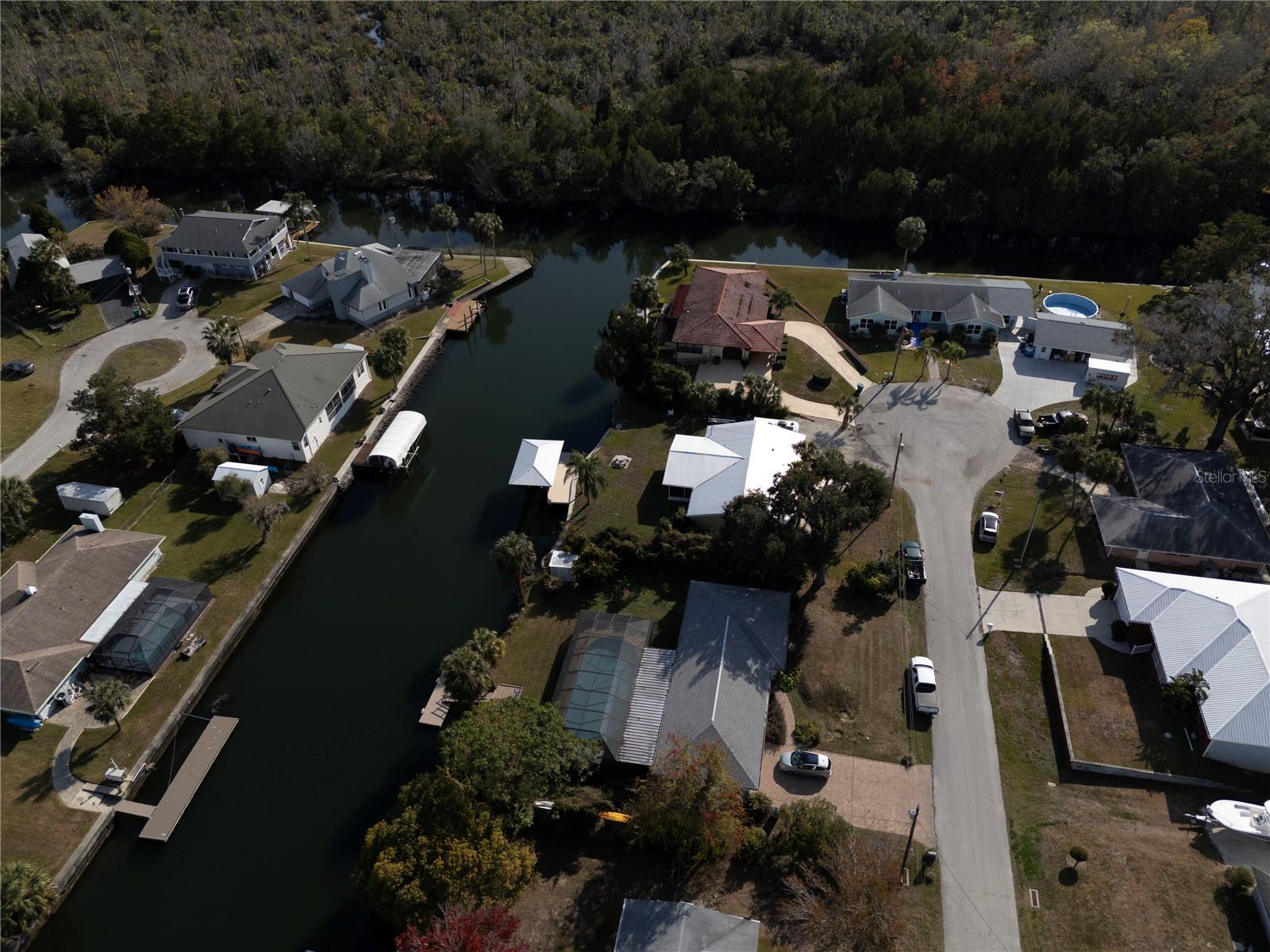 3879 N SEMINOLE PT, CRYSTAL RIVER, FL — photo 9