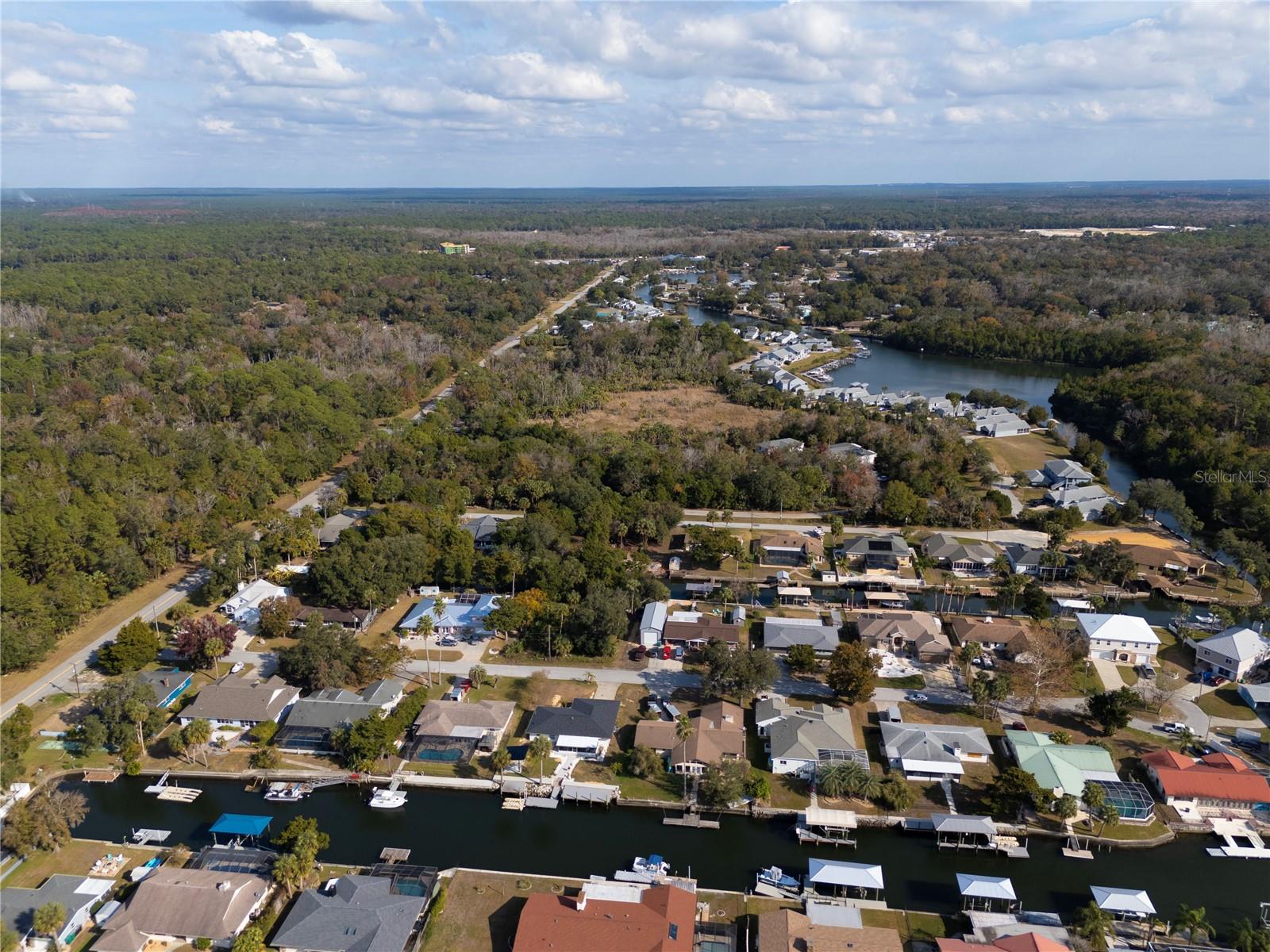 3879 N SEMINOLE PT, CRYSTAL RIVER, FL — photo 14