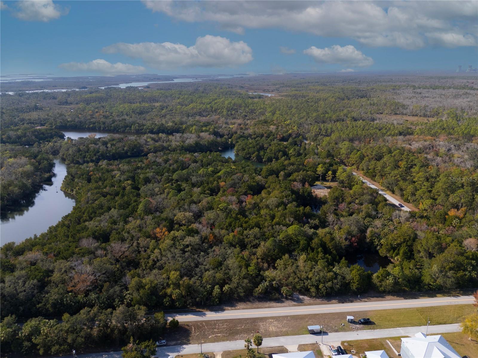3879 N SEMINOLE PT, CRYSTAL RIVER, FL — photo 16