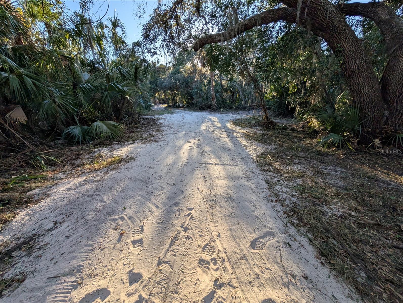 8839 RICHMOND ST, GIBSONTON, FL — photo 8
