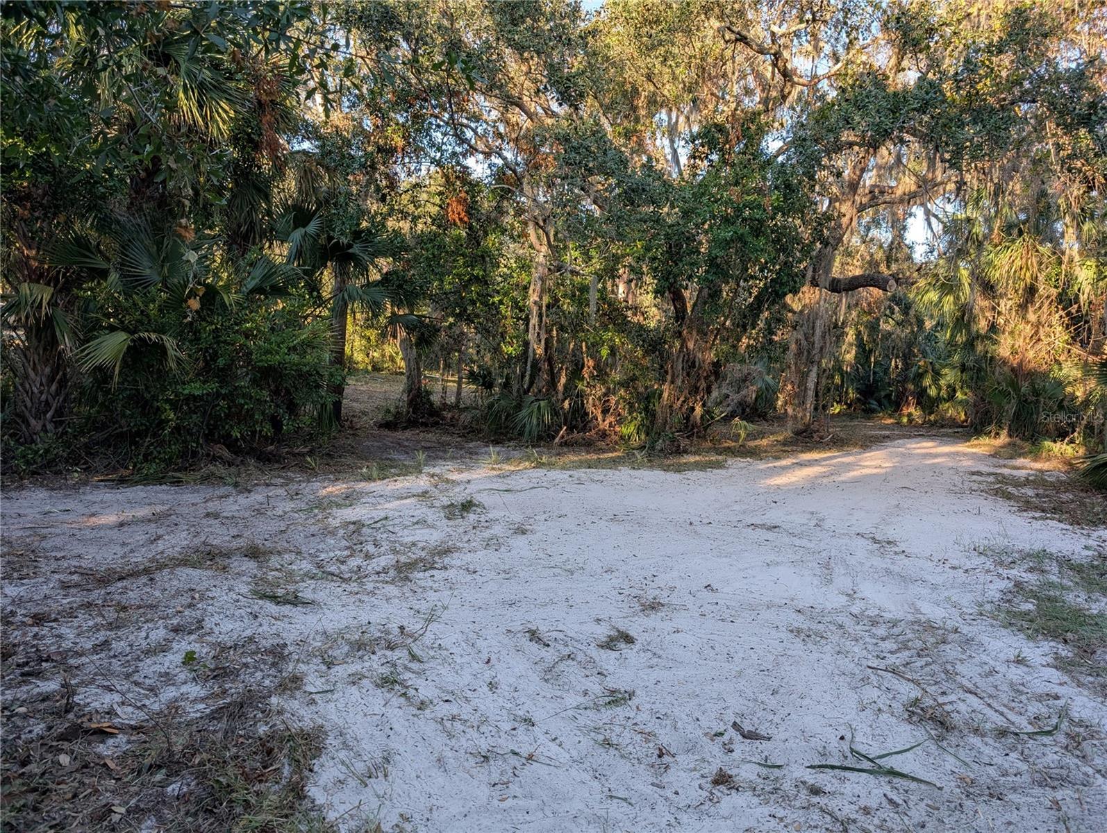 8839 RICHMOND ST, GIBSONTON, FL — photo 34