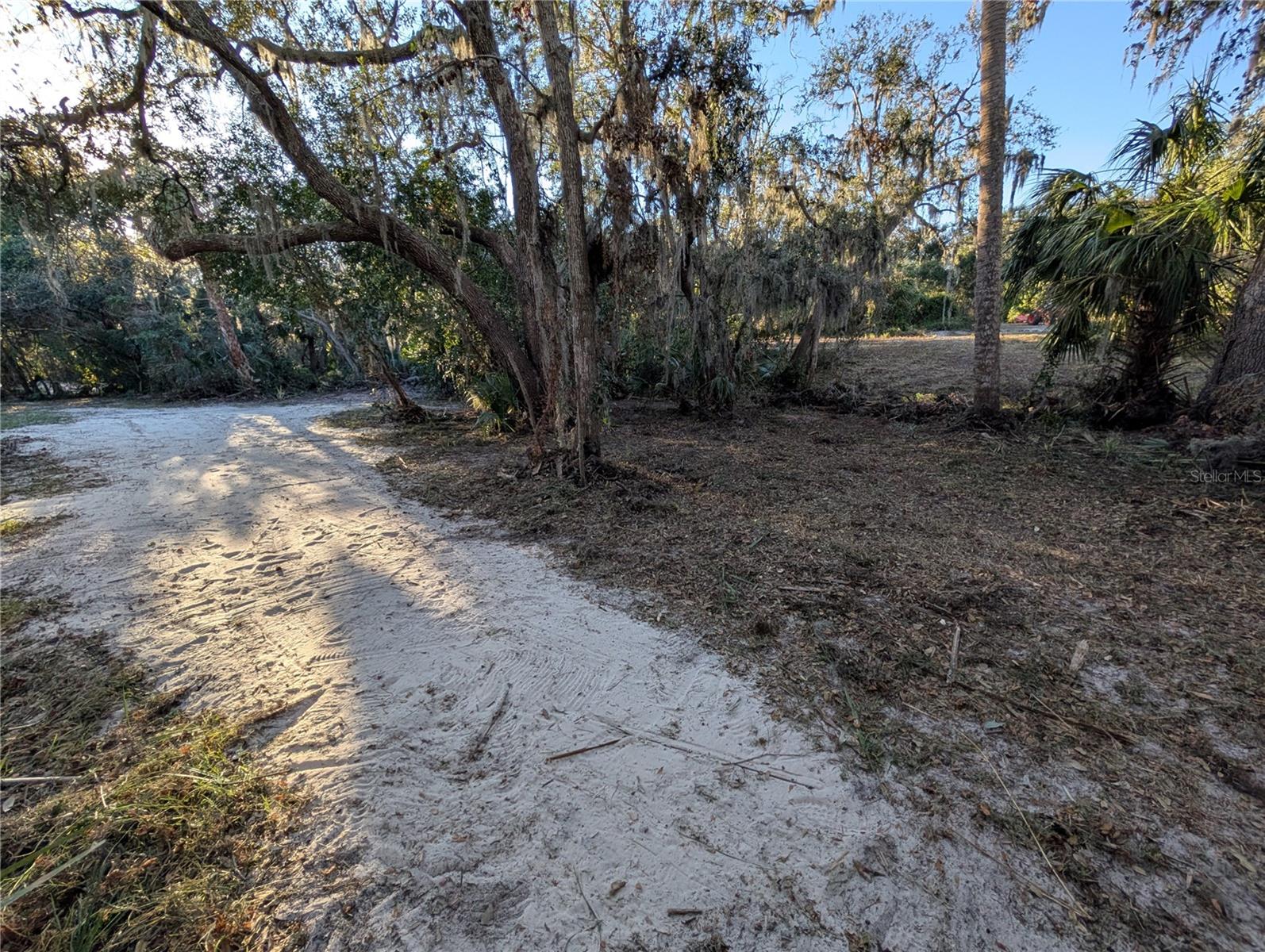 8839 RICHMOND ST, GIBSONTON, FL — photo 30