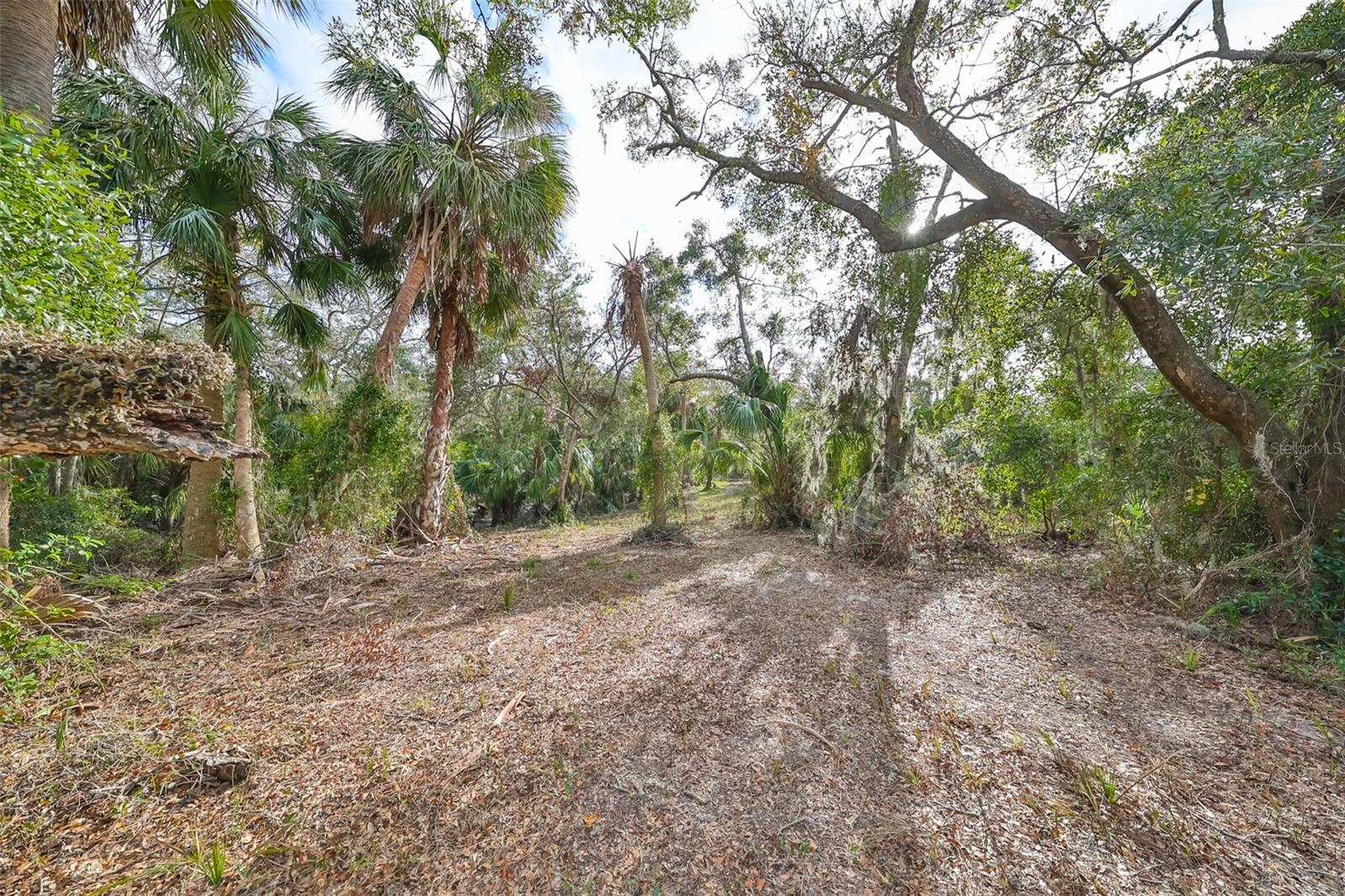 8839 RICHMOND ST, GIBSONTON, FL — photo 15
