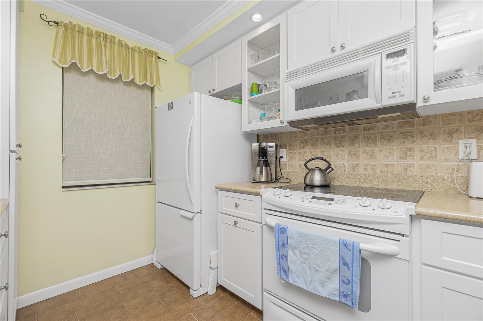 1651 BEACH RD #212, ENGLEWOOD, FL — photo 7