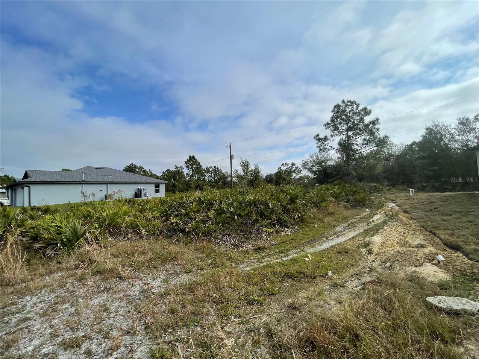 150 CHICKERING ST, PORT CHARLOTTE, FL — photo 2